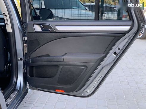Skoda Superb 2011 - фото 29