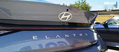 Hyundai Elantra 2024 - фото 16