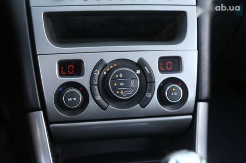Peugeot 308 2012 - фото 18