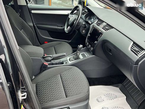Skoda Octavia 2017 - фото 10