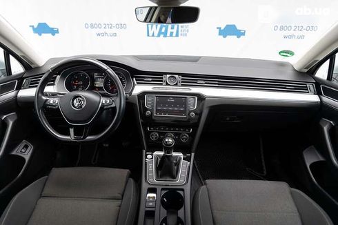 Volkswagen Passat 2015 - фото 28