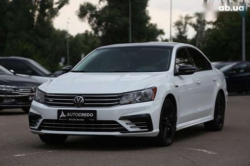 Volkswagen Passat 2018 - фото 3