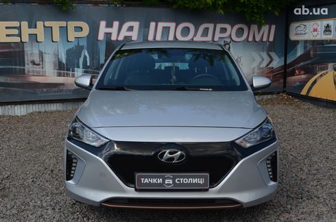 Hyundai IONIQ Electric 2019 серый - фото 2