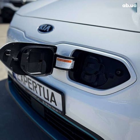 Kia Niro 2019 - фото 11