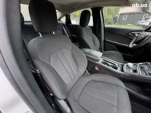 Chrysler 200 2016 - фото 26