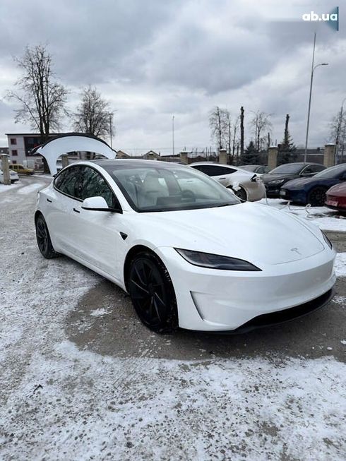 Tesla Model 3 2024 - фото 28