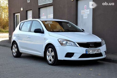 Kia Cee'd 2012 - фото 27