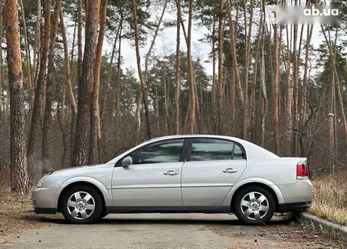 Opel Vectra 2004 - фото 15