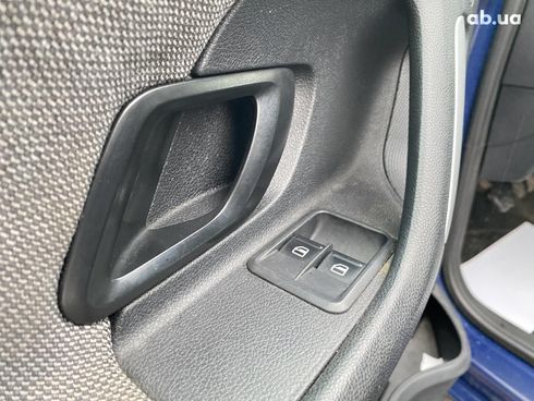 Skoda Fabia 2013 синий - фото 31