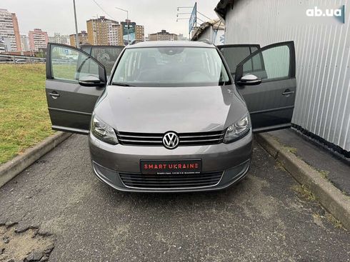Volkswagen Touran 2011 - фото 7