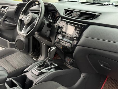 Nissan Rogue 2017 зеленый - фото 23