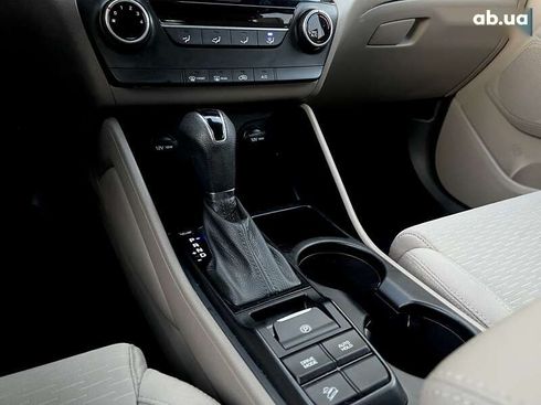 Hyundai Tucson 2019 - фото 22