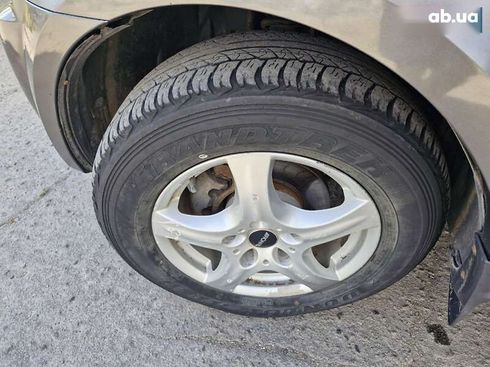 Kia Sorento 2003 - фото 8