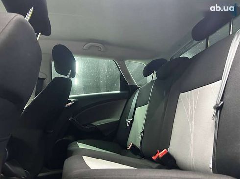 SEAT Ibiza 2010 - фото 19