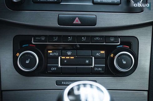 Volkswagen Passat 2011 - фото 19