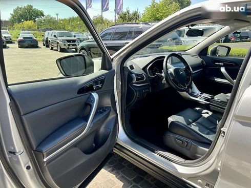 Mitsubishi Eclipse Cross 2018 - фото 15