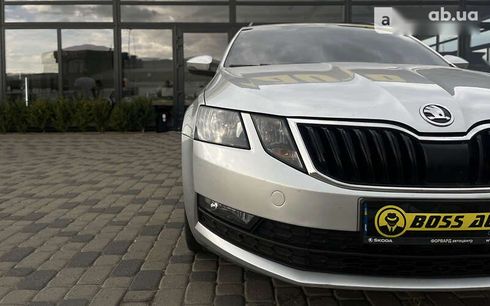 Skoda Octavia 2018 - фото 9