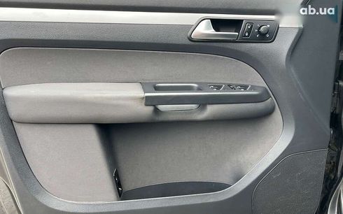 Volkswagen Touran 2011 - фото 26