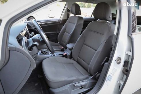 Volkswagen e-Golf 2019 - фото 5