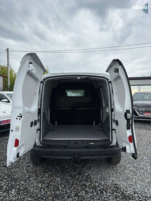 Renault Kangoo 2019 - фото 24
