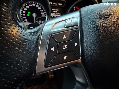 Mercedes-Benz M-Класс 2013 черный - фото 102