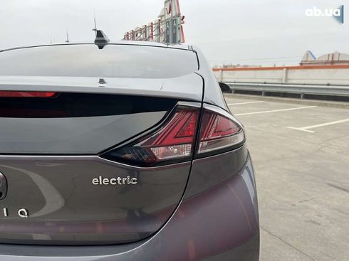 Hyundai Ioniq 2019 - фото 13