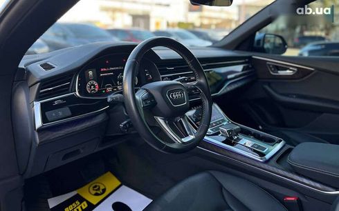 Audi Q8 2020 - фото 13