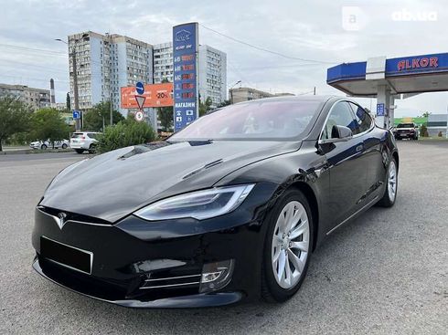 Tesla Model S 2019 - фото 5