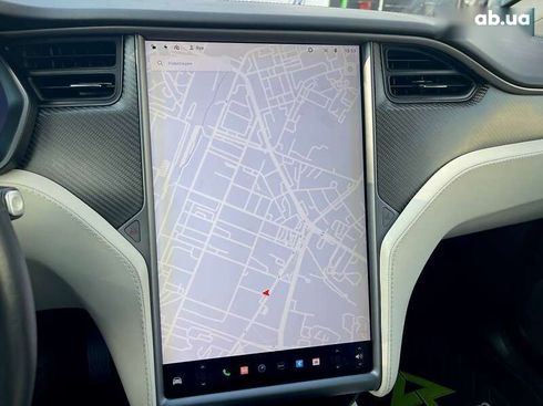 Tesla Model X 2018 - фото 28