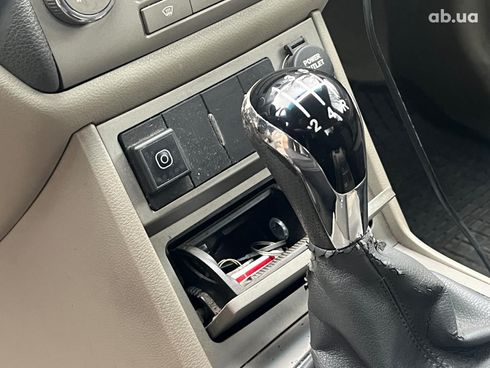 Geely Emgrand 7 2011 бежевый - фото 21