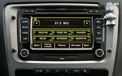 Skoda Octavia 2011 - фото 15