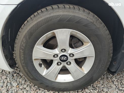 Hyundai Sonata 2016 белый - фото 19