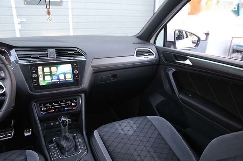 Volkswagen Tiguan 2021 - фото 14