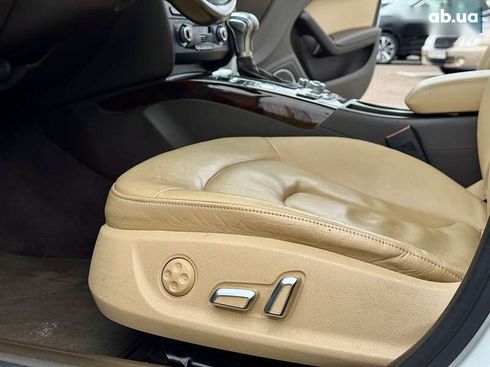 Audi A4 2015 - фото 19