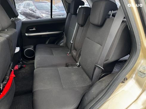Suzuki Grand Vitara 2008 бежевый - фото 20