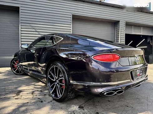 Bentley Continental GT 2022 - фото 13