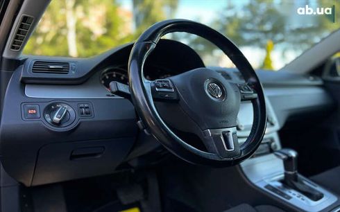 Volkswagen Passat 2010 - фото 19