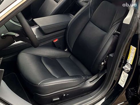 Tesla Model 3 2020 - фото 13