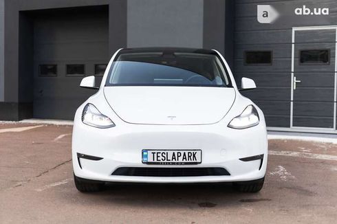 Tesla Model Y 2022 - фото 2