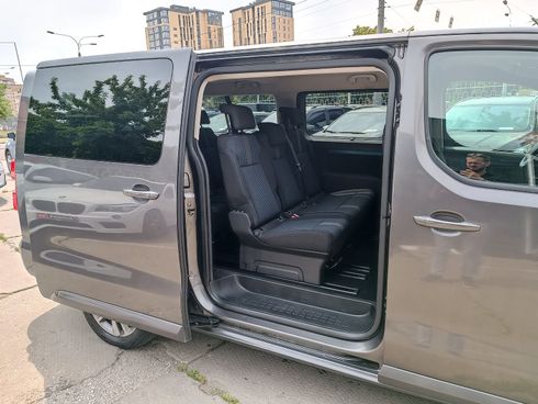 Peugeot Traveller 2019 серый - фото 15
