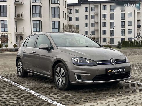 Volkswagen e-Golf 2016 - фото 10