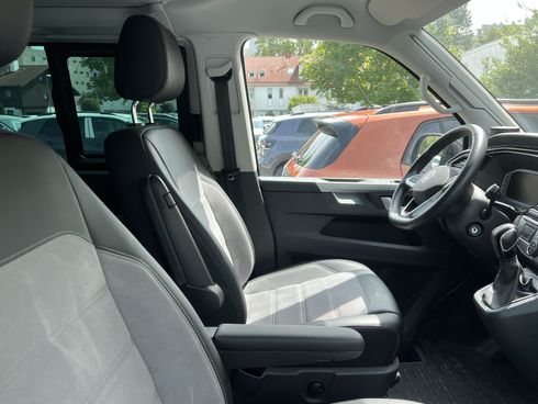 Volkswagen Multivan 2023 - фото 10