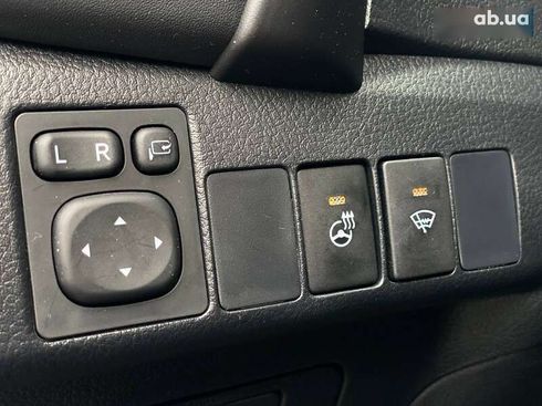 Toyota Corolla 2017 - фото 29