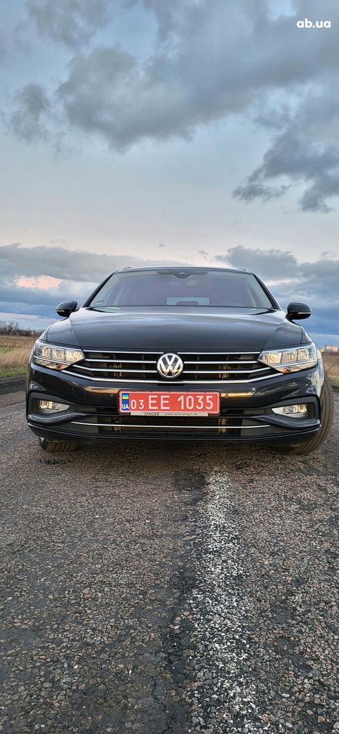Volkswagen Passat 2020 черный - фото 19