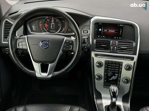 Volvo XC60 2016 - фото 27