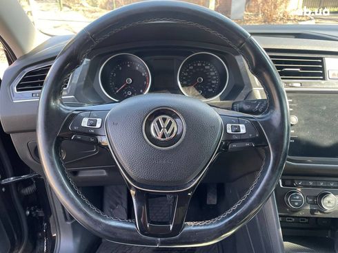 Volkswagen Tiguan 2017 черный - фото 16