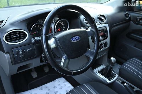 Ford Focus 2009 - фото 18