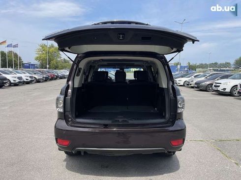 Nissan Patrol 2011 - фото 14