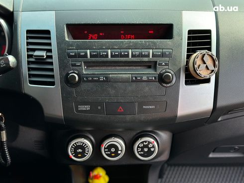 Mitsubishi Outlander XL 2008 синий - фото 19