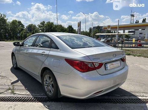 Hyundai Sonata 2012 - фото 7